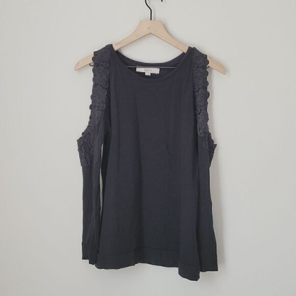 Loft Cold Shoulder Lace Black Long Sleeve Lightweight Sweatshirt Size Small - Picture 1 of 6